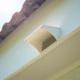 Couverture de ventilation en PVC sous les avant-toits pour protection des oiseaux